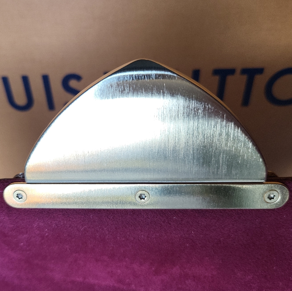 🔥SOLD🔥LOUIS VUITTON Marilyn White Multicolor Shoulder Bag - Picture 15 of 17